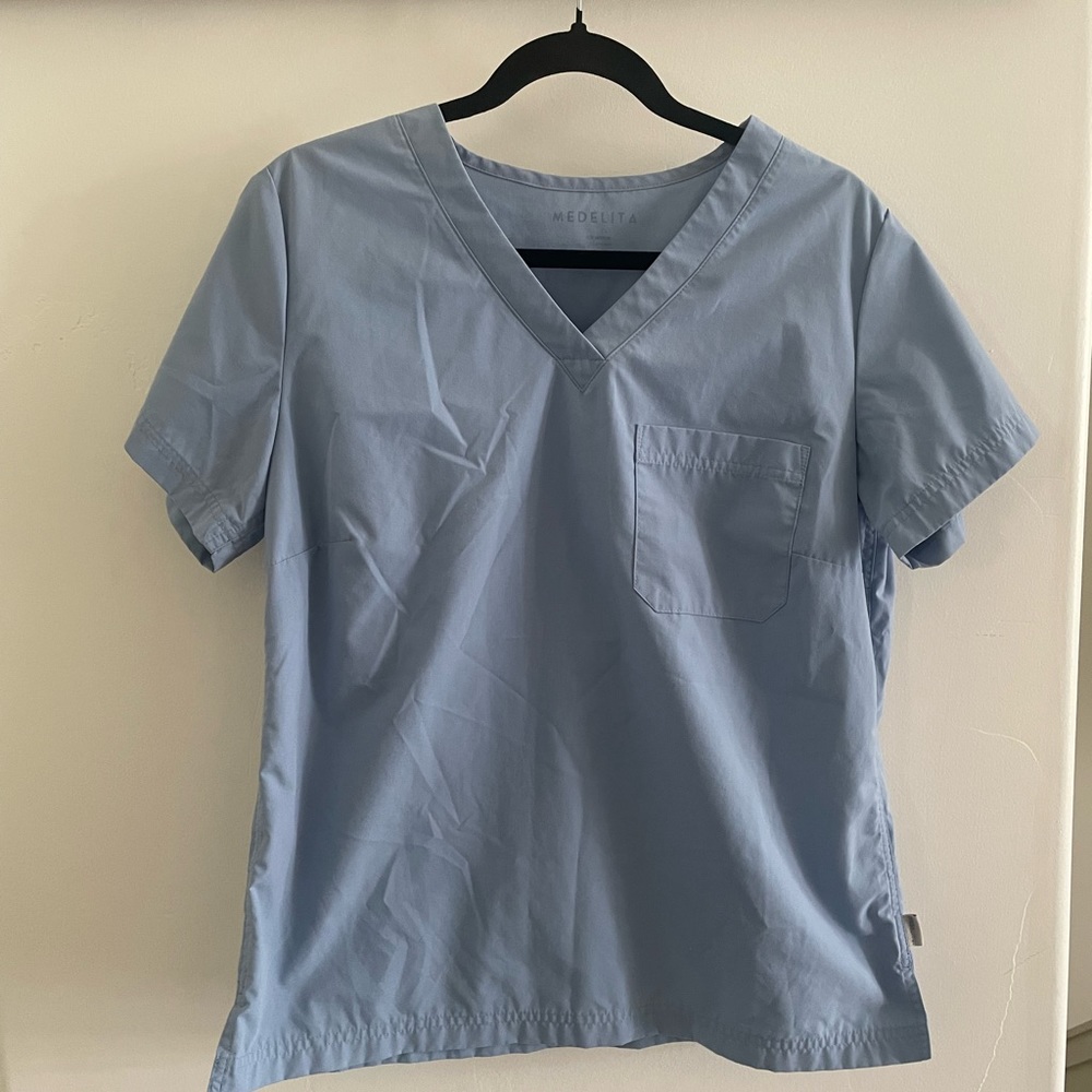 Medelita Scrub Set
